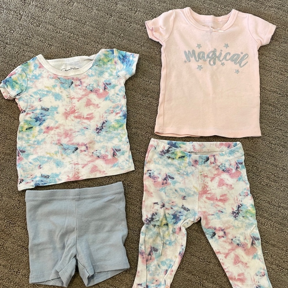 Jessica Simpson Four piece pajama set